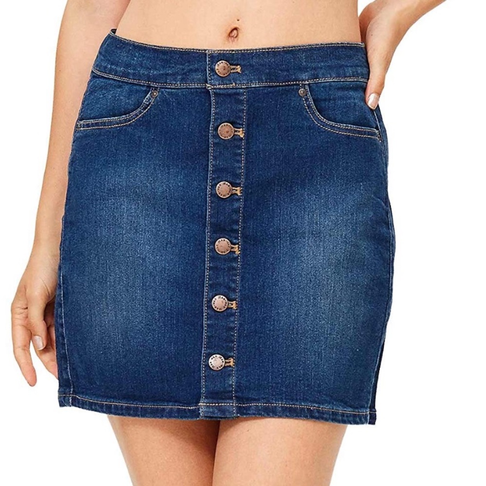 Button up denim skirt💙